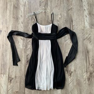 Adorable babydoll black and white dress